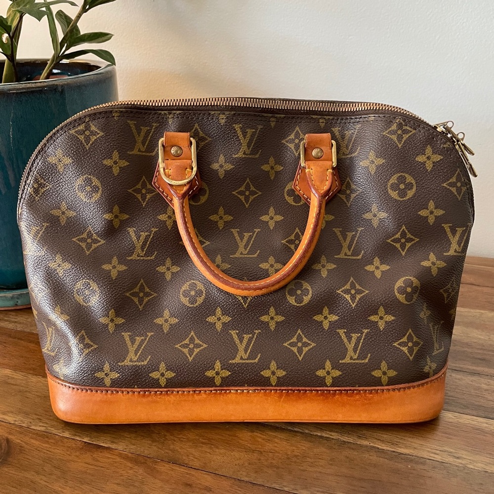 Authentic Louis Vuitton Alma